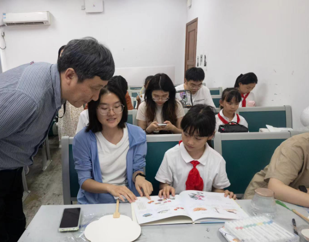 转化为学习资源学生能够在实践中了解完整的常识链与使用链