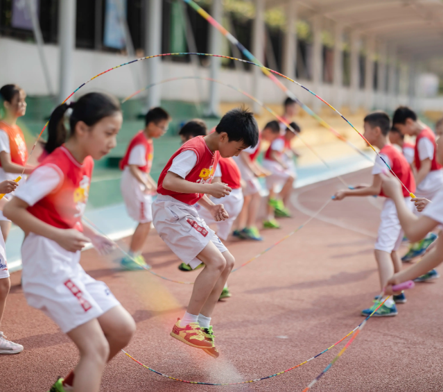 体育教育从被迫参与变为主动挑选从一致要求走向特性适配